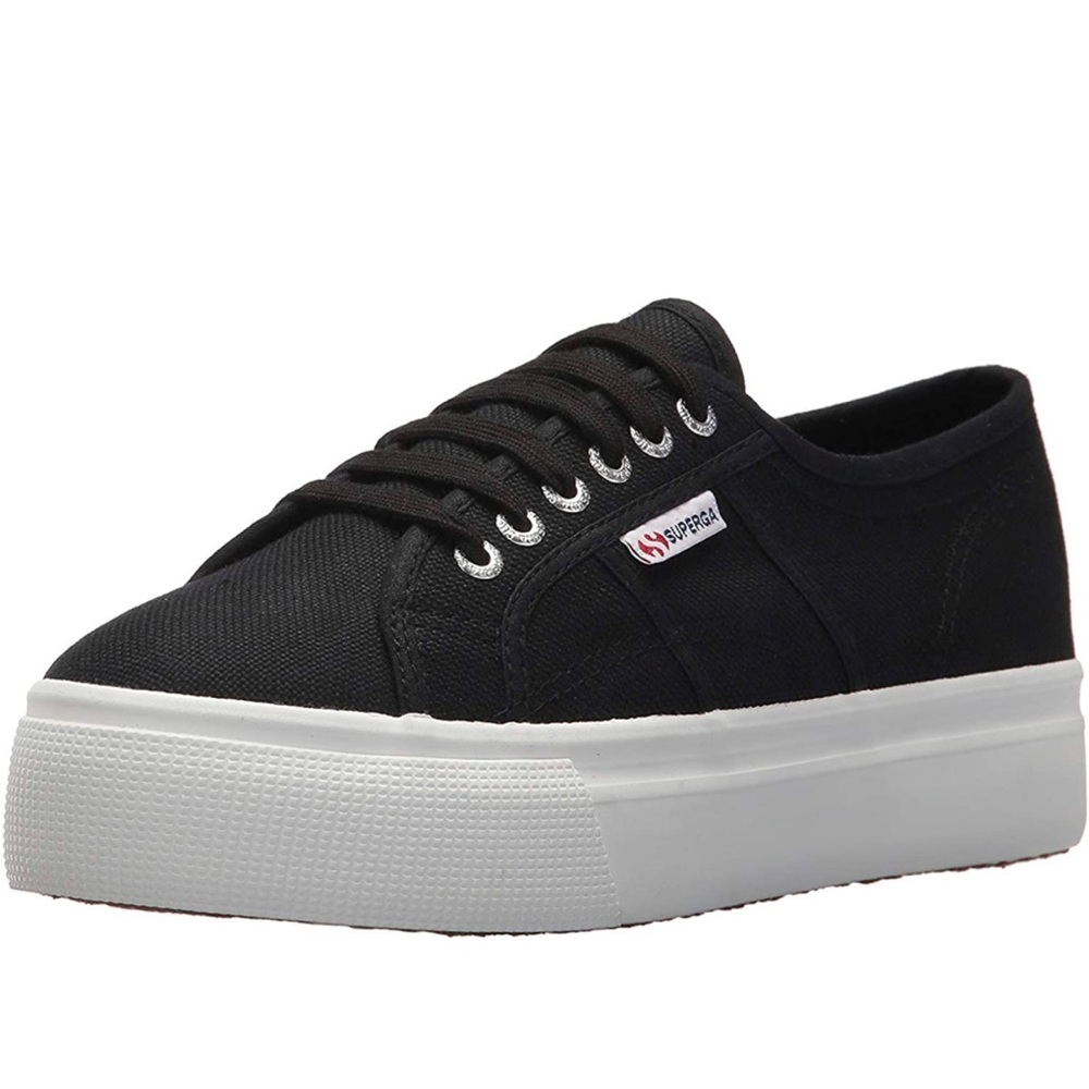 SUPERGA - NWOT | Platform Classic Sneaker